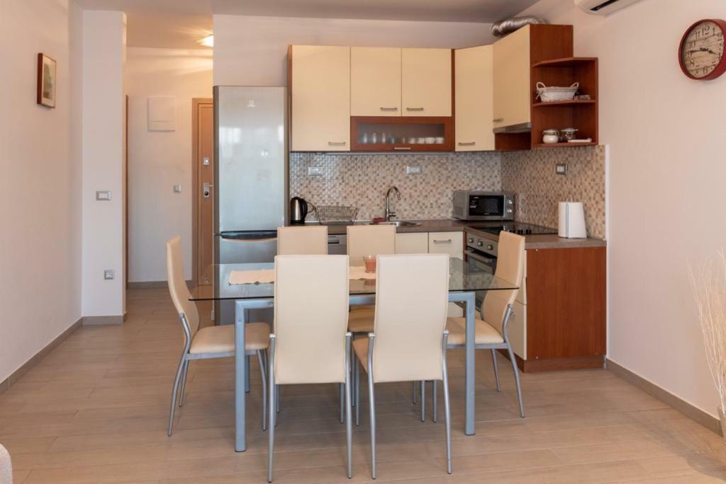 Apartment Marina تروغير المظهر الخارجي الصورة